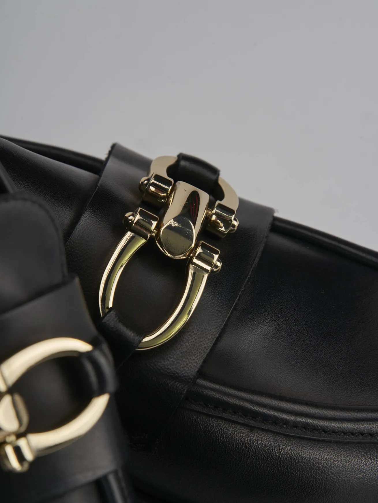 Mocassini tacco 2cm pelle nero