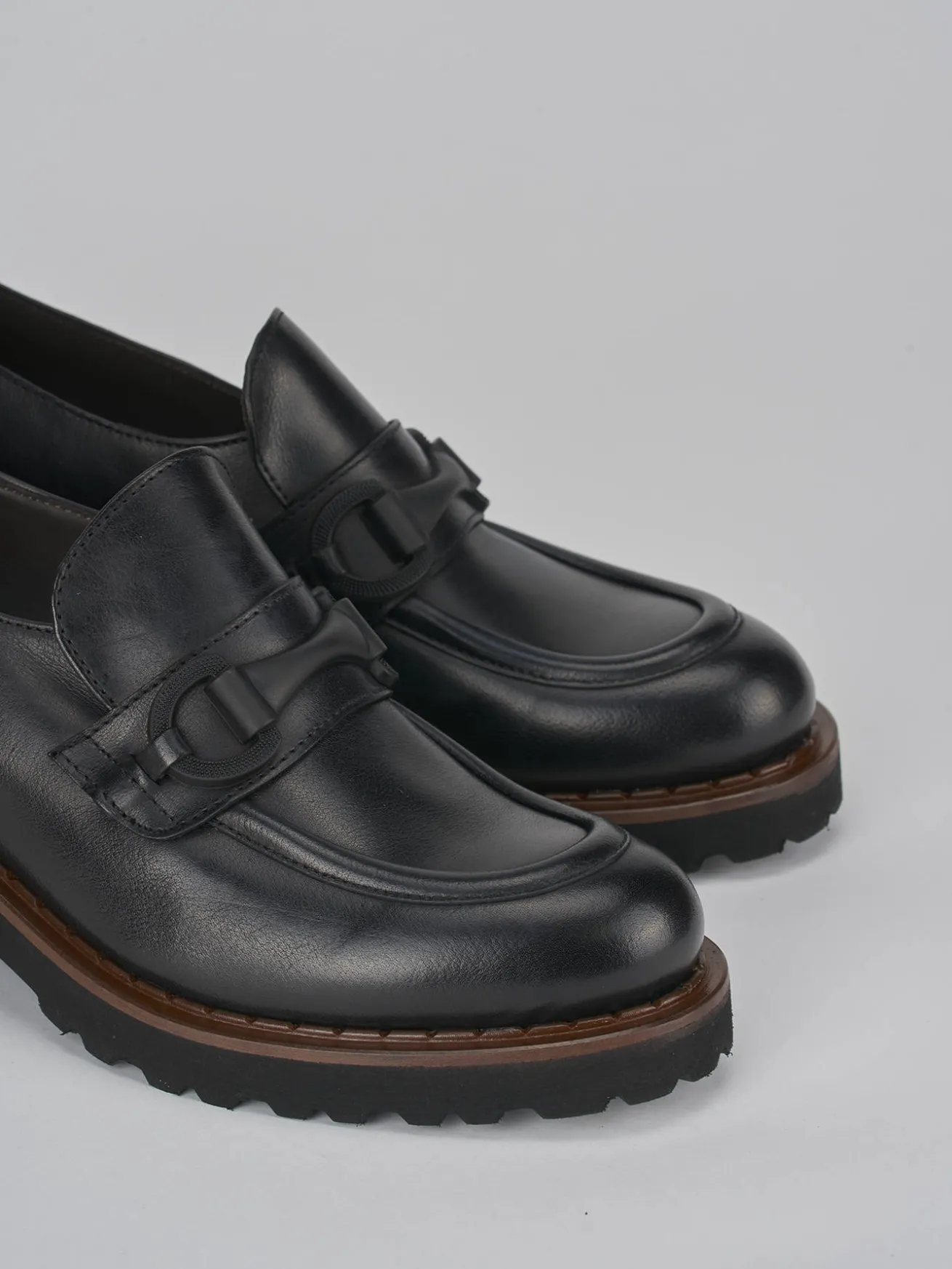 Mocassini tacco 5cm pelle nero