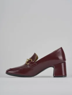 Mocassini tacco 5cm vernice bordo'