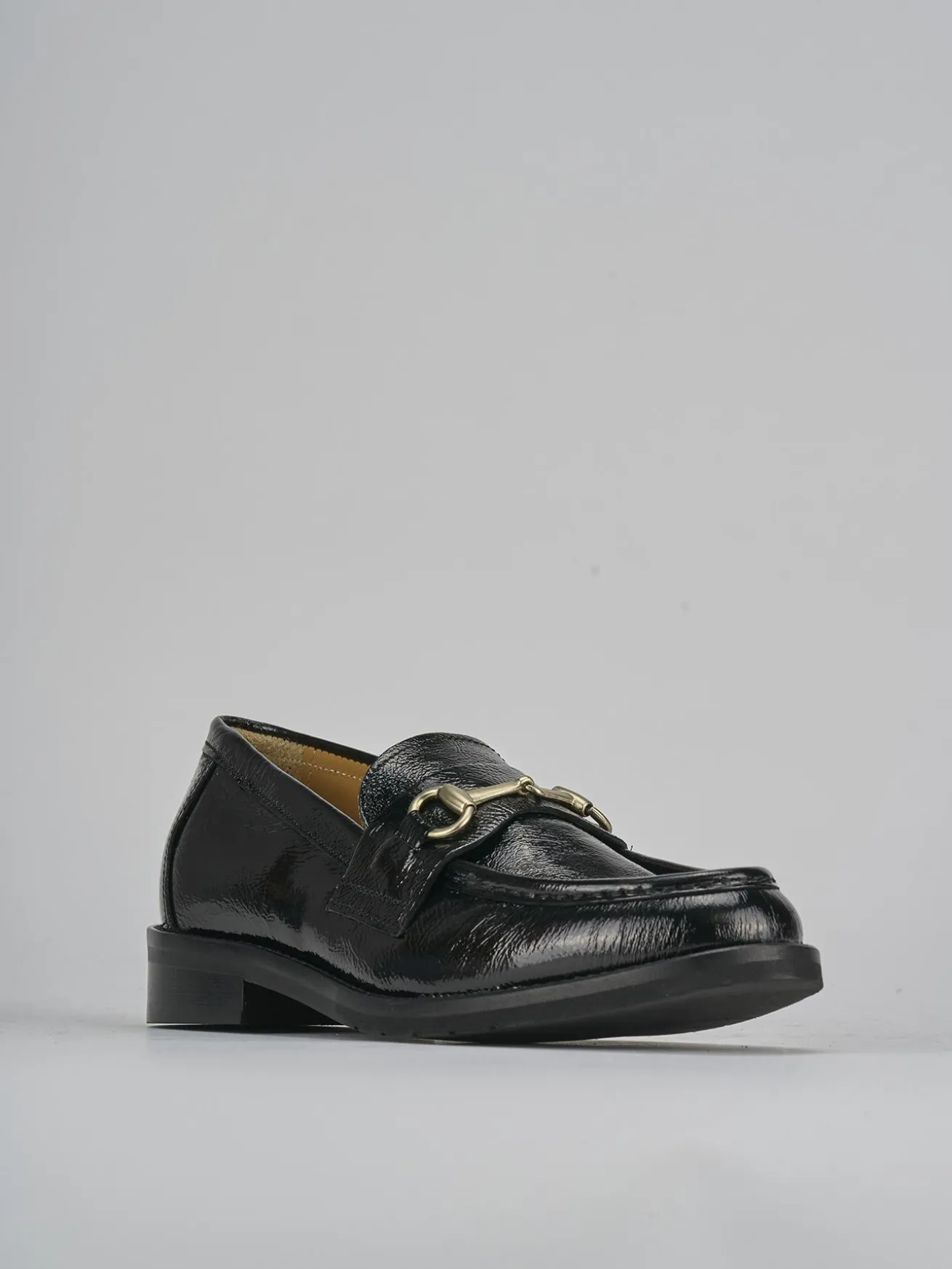 Mocassini tacco 2cm vernice nero