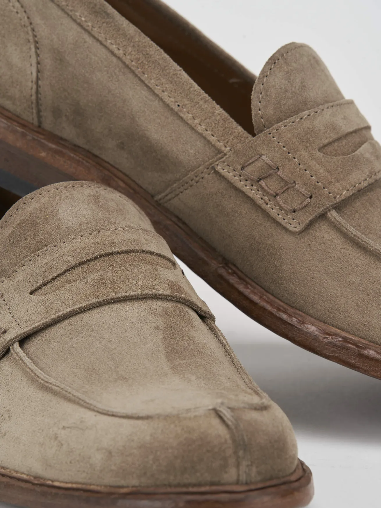 Mocassino beige camoscio