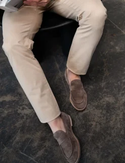 Mocassino tacco 1 cm grigio camoscio