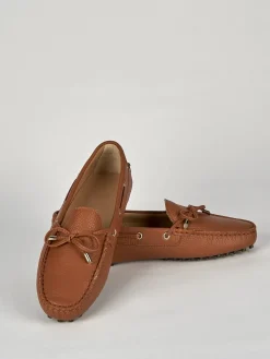 Mocassino tacco 1 cm marrone pelle