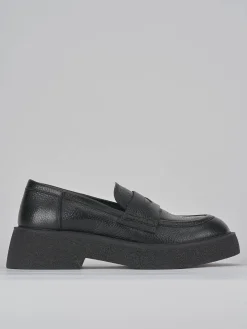 Mocassino tacco 2 cm nero pelle