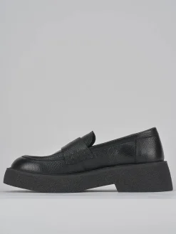 Mocassino tacco 2 cm nero pelle
