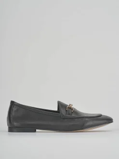 Mocassino tacco 1 cm nero pelle