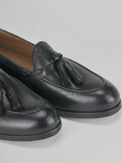 Mocassino tacco 1cm nero pelle