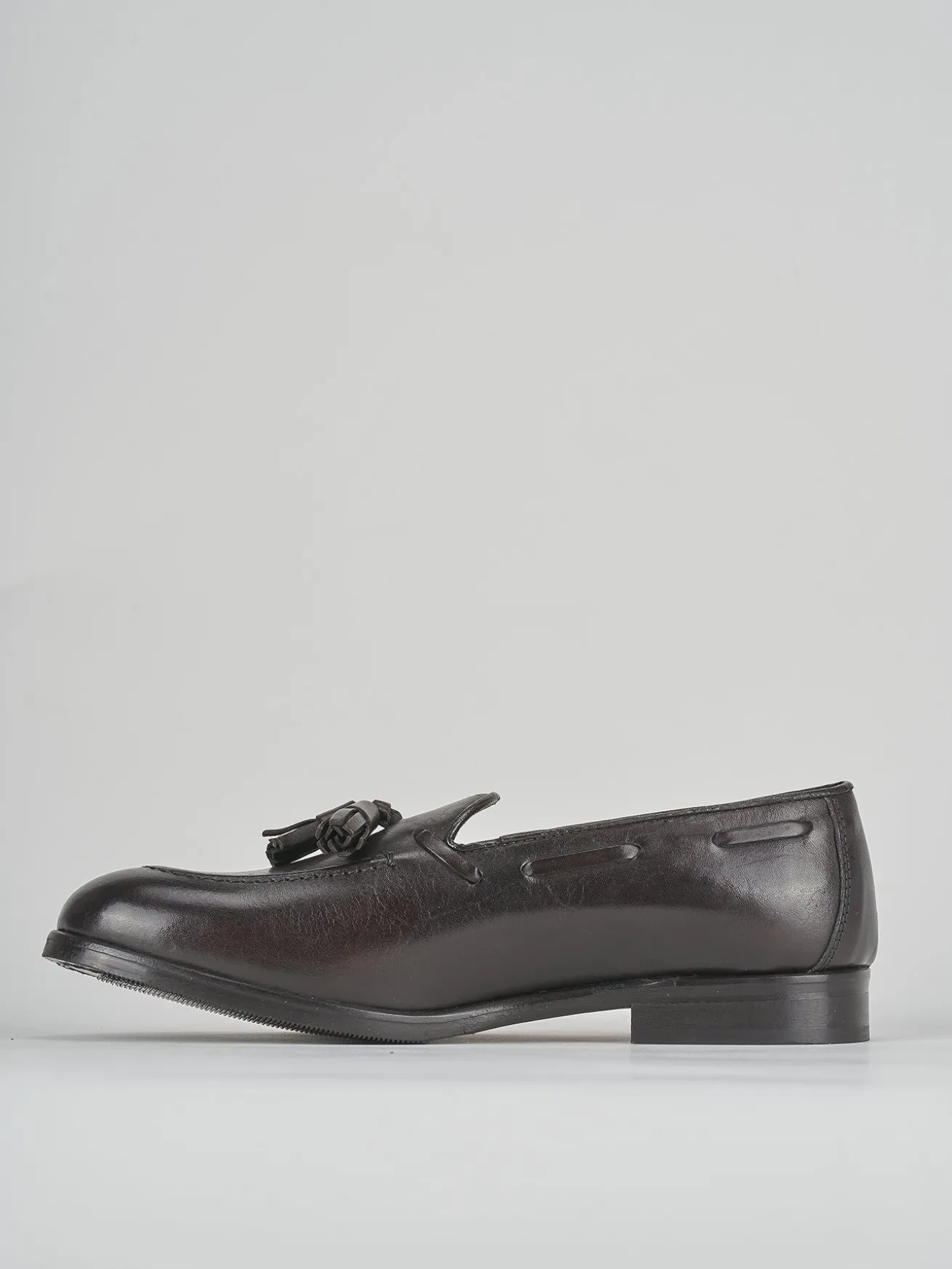 Mocassino tacco 1cm testa pelle