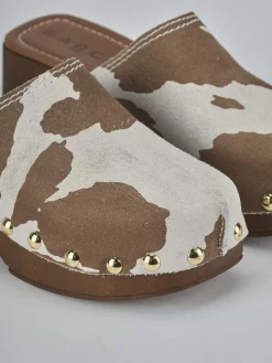 Sabot tacco 5 cm marrone camoscio