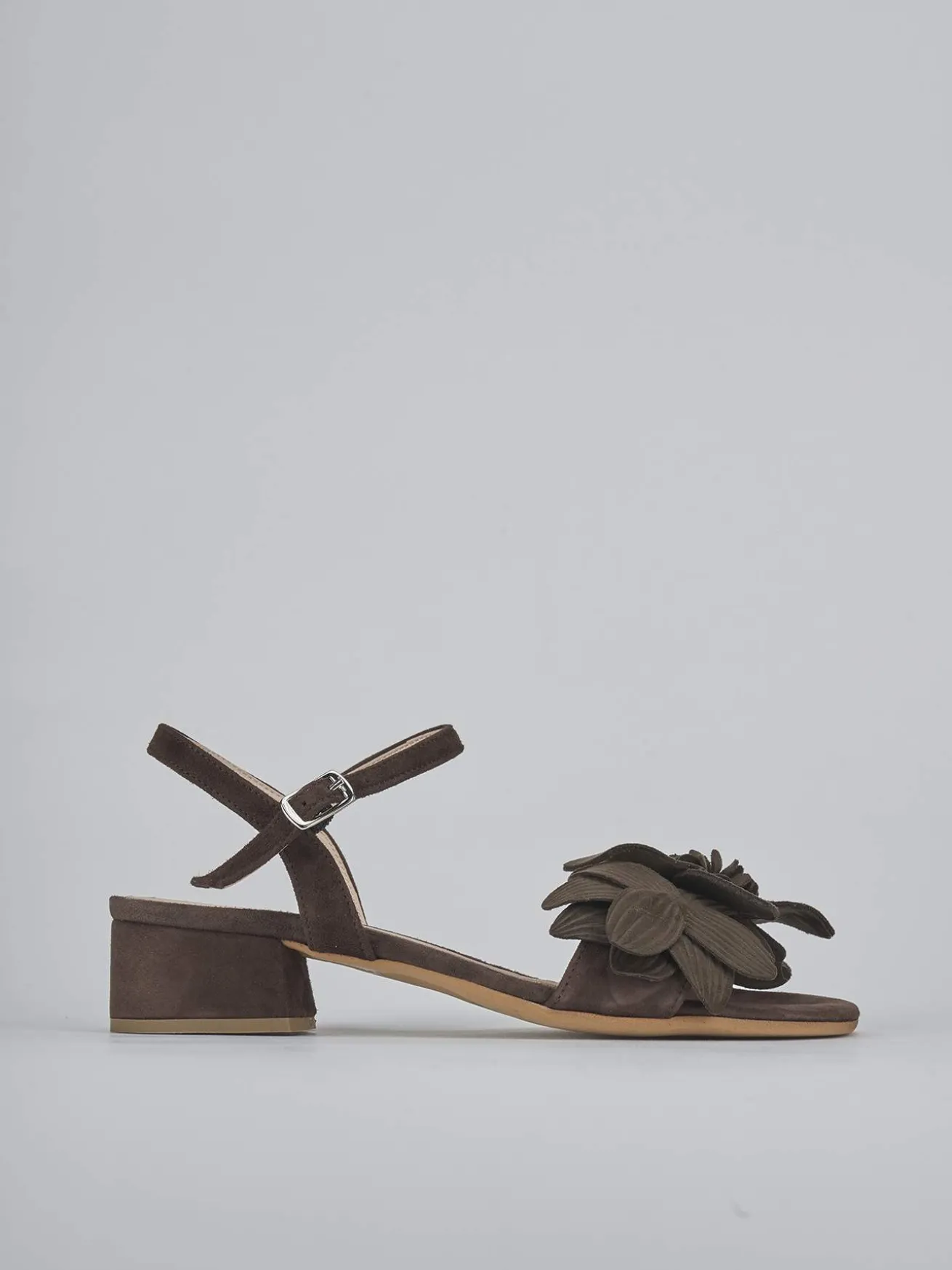 Sandali tacco 3cm camoscio testa