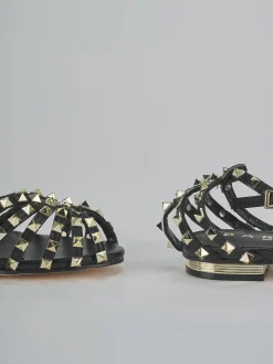 Sandali tacco 1cm camoscio sostenible nero