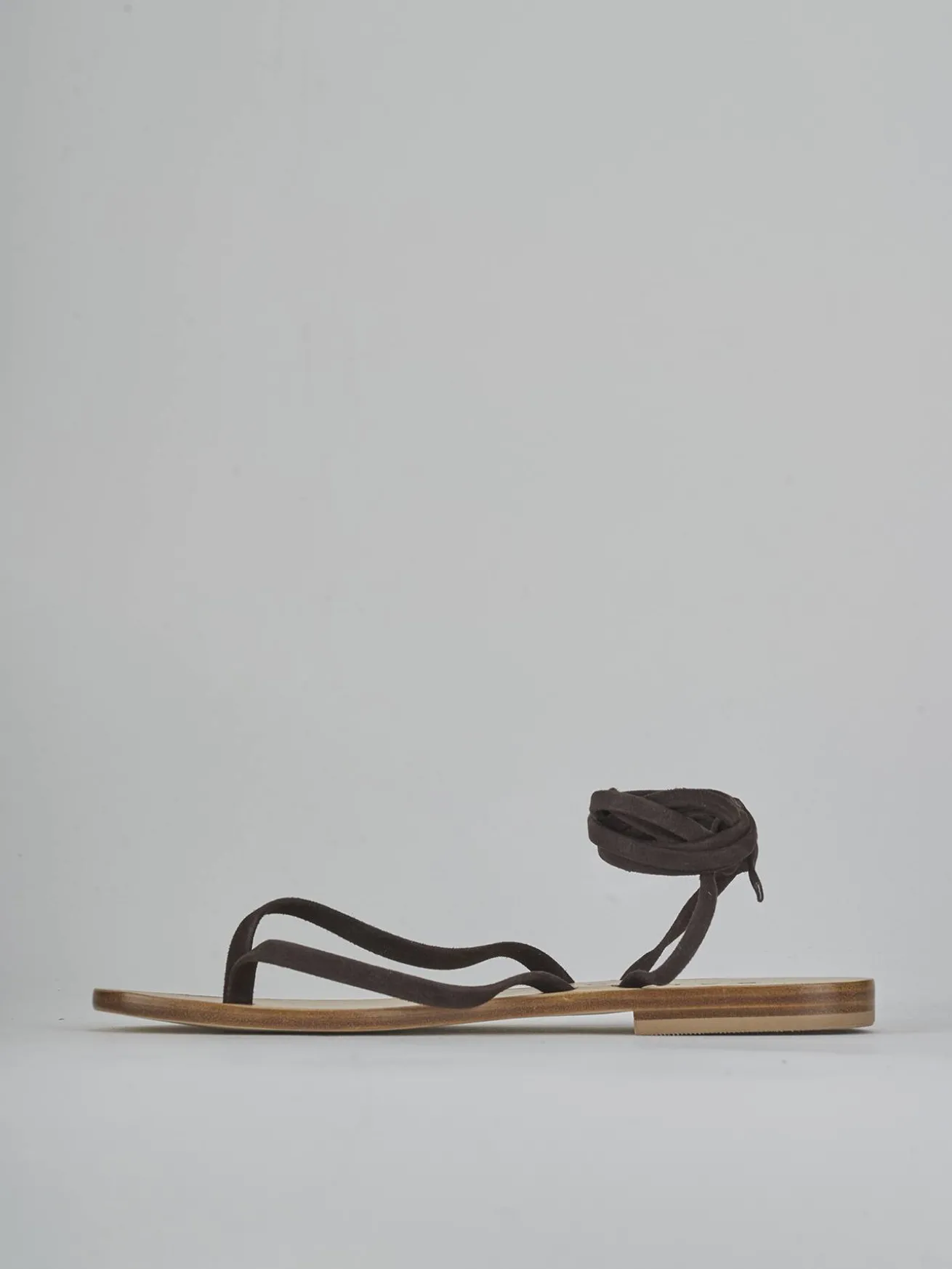 Sandali tacco 1cm camoscio testa