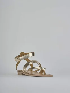 Sandali tacco 1cm laminato oro