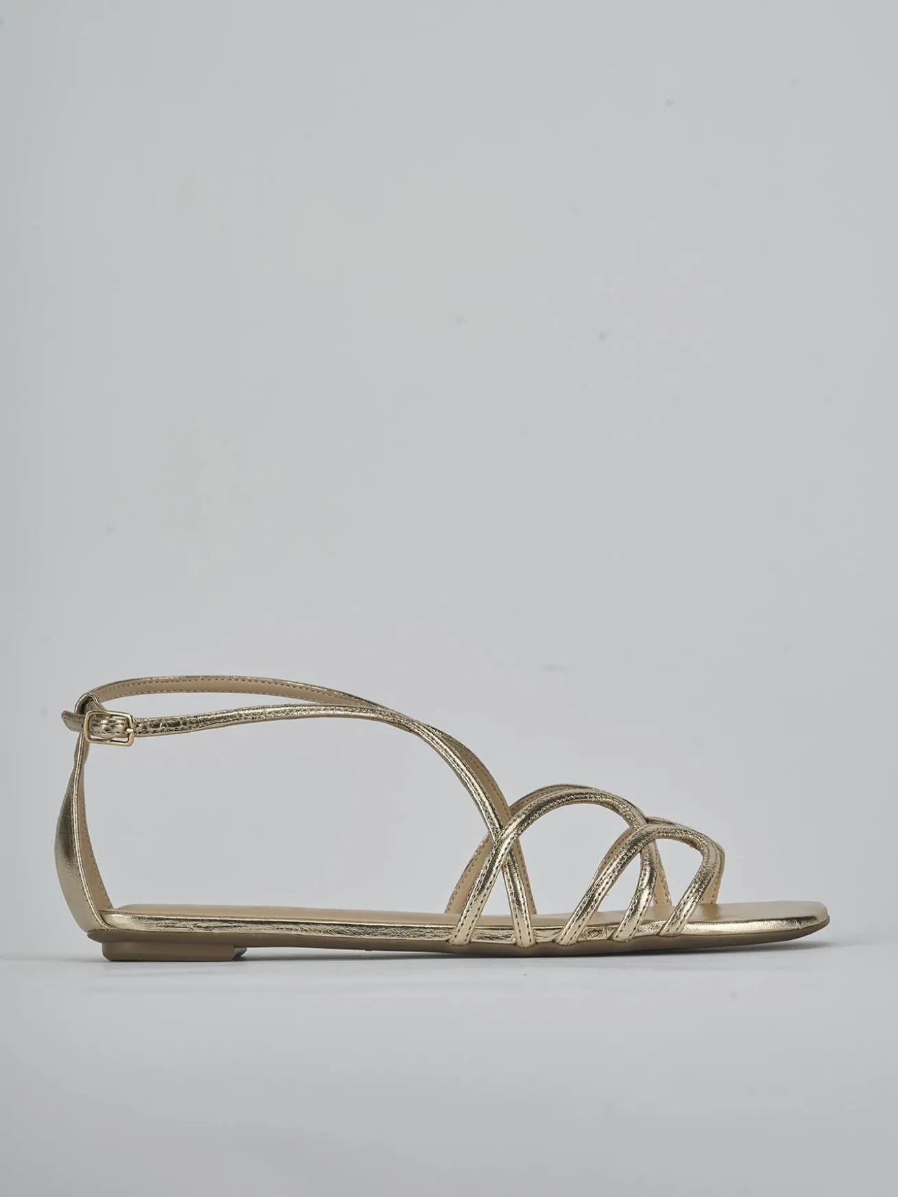 Sandali tacco 1cm laminato oro