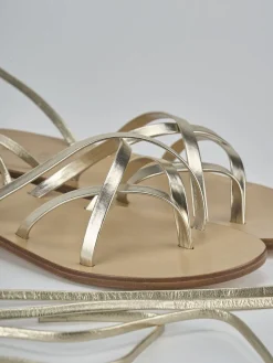 Sandali tacco 1cm laminato oro