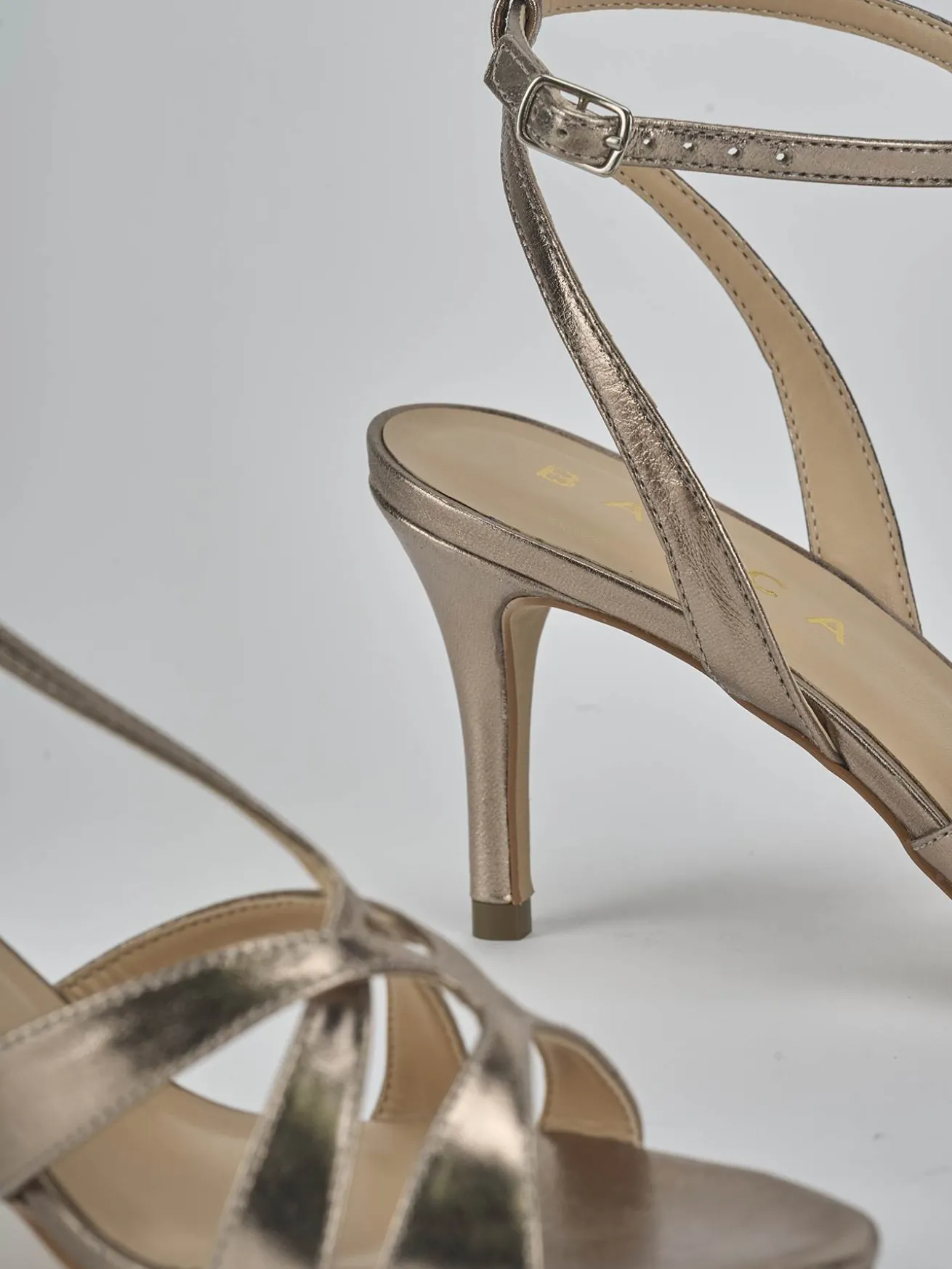 Sandali tacco 6cm laminato argento
