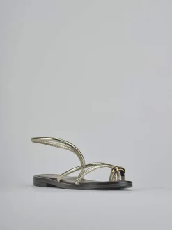 Sandali tacco 1cm laminato oro