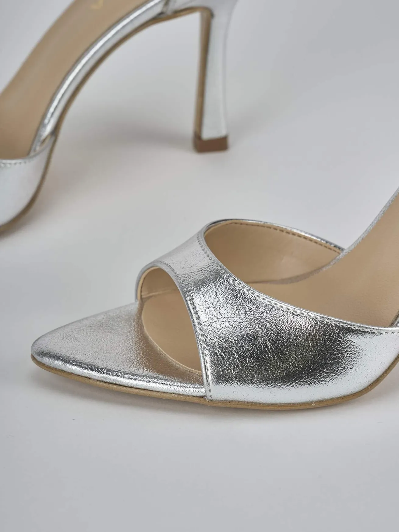 Sandali tacco 9cm pelle argento