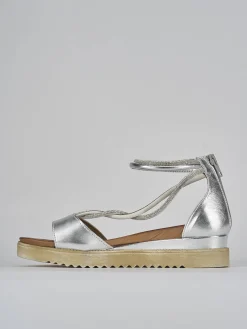 Sandali tacco 3cm pelle argento