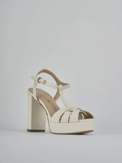 Sandali tacco 9cm pelle beige