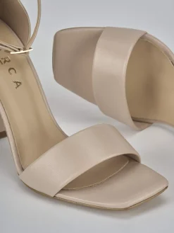 Sandali tacco 9cm pelle beige