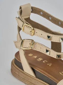 Sandali tacco 2cm pelle beige