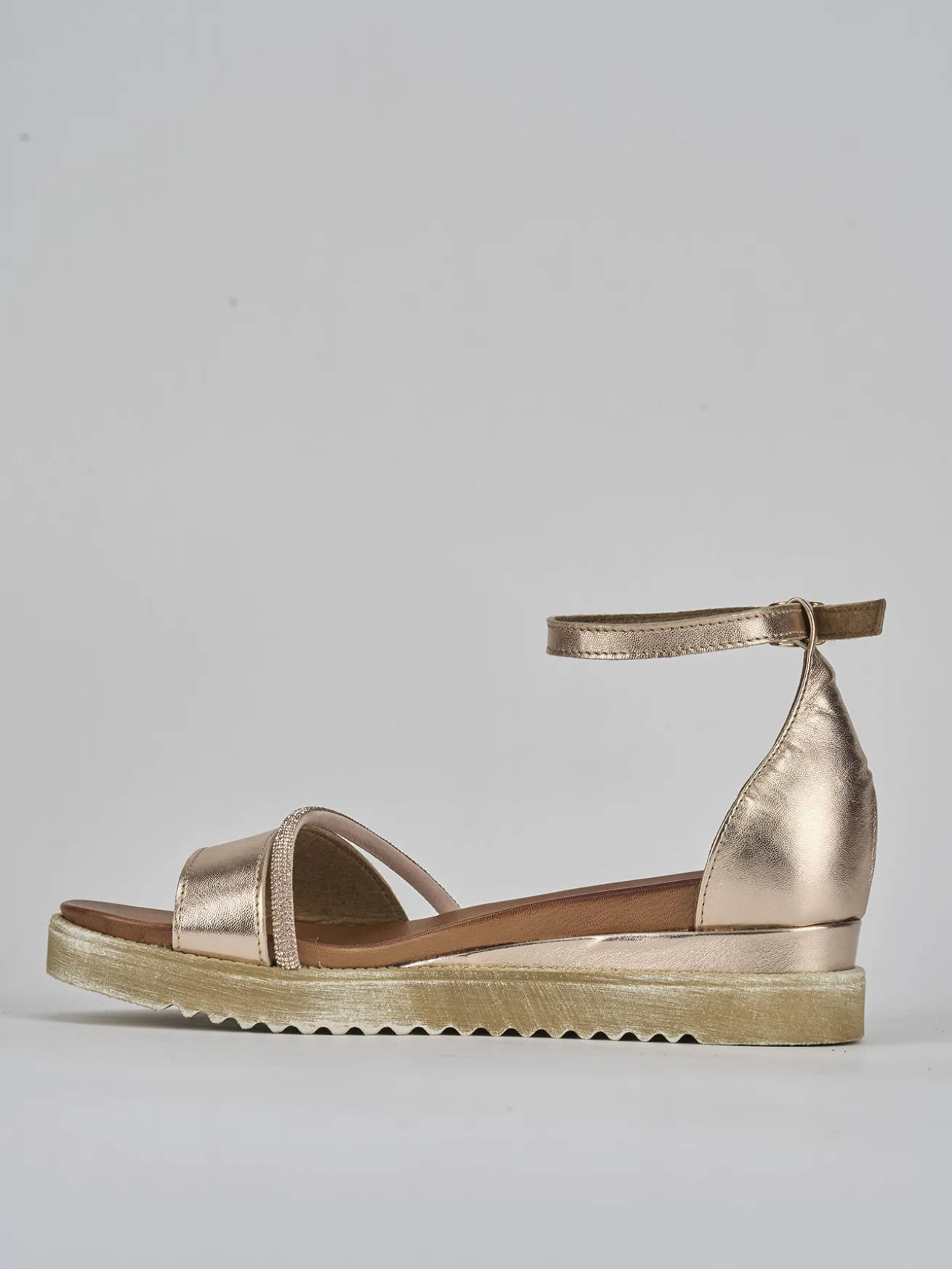 Sandali tacco 2cm pelle bronzo