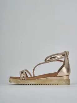 Sandali tacco 2cm pelle bronzo