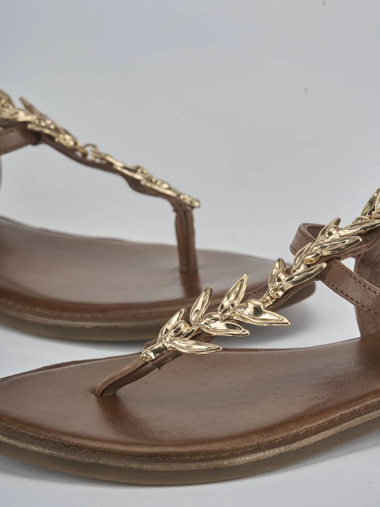 Sandali tacco 1cm pelle marrone