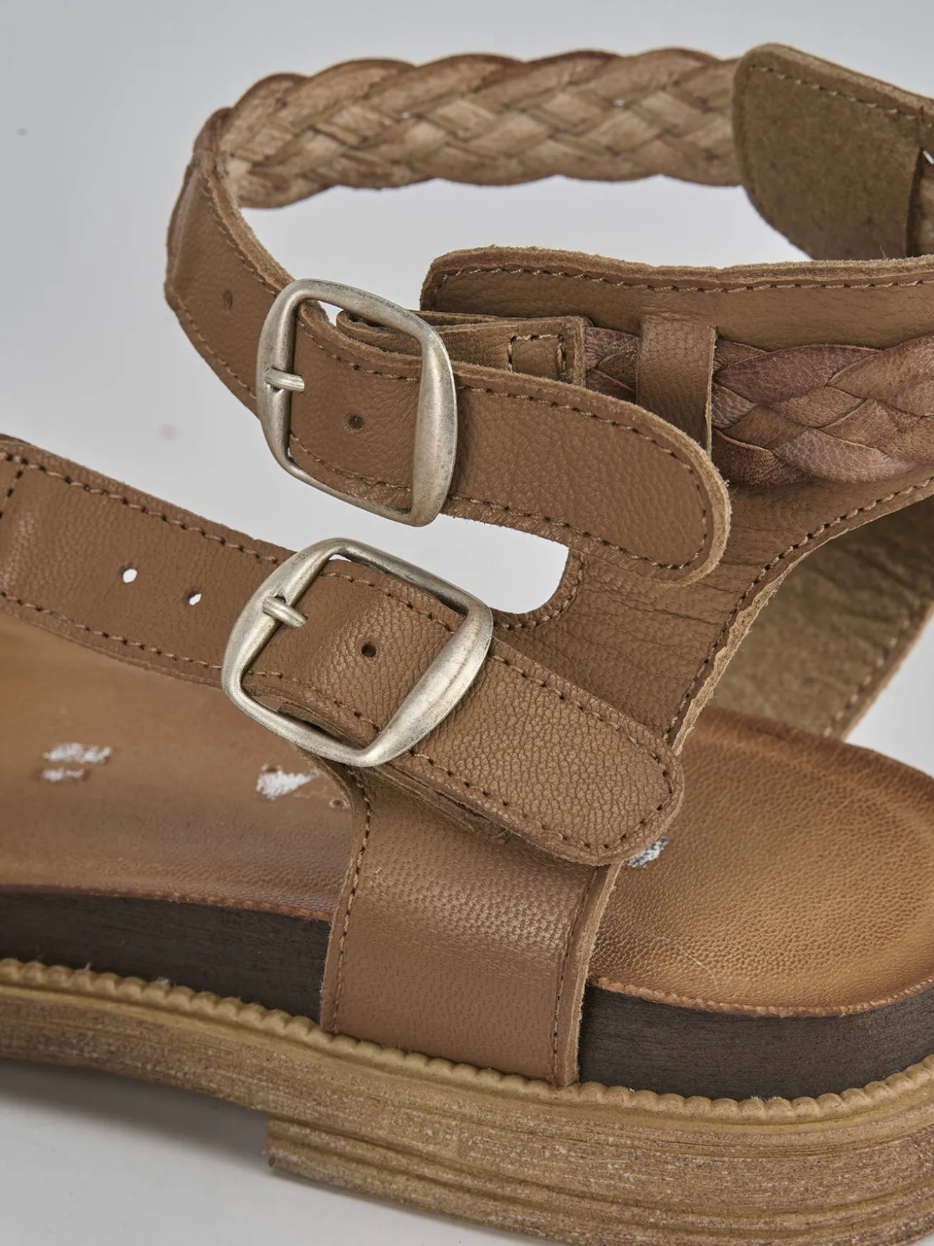 Sandali tacco 1cm pelle marrone