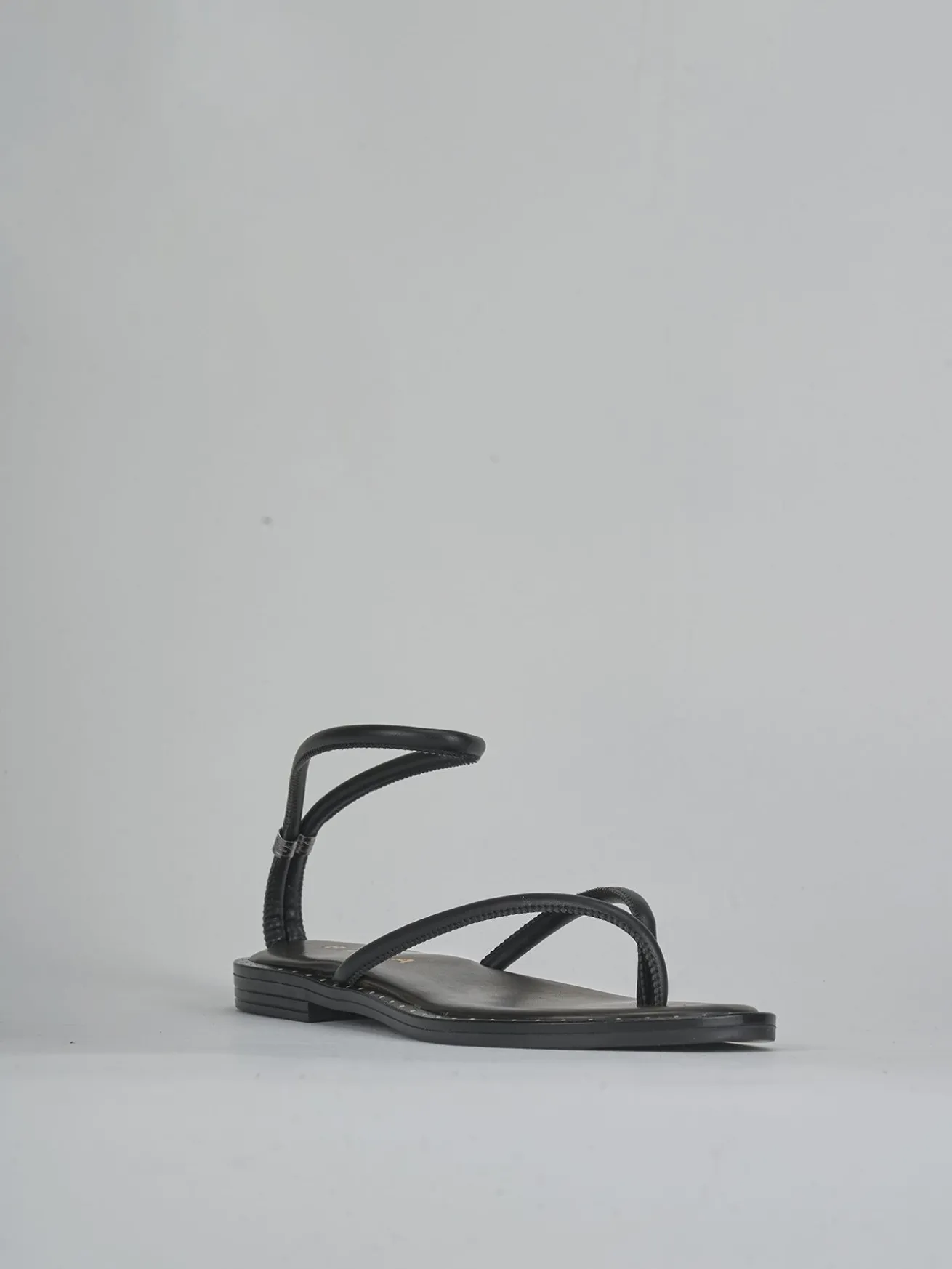 Sandali tacco 1cm pelle nero