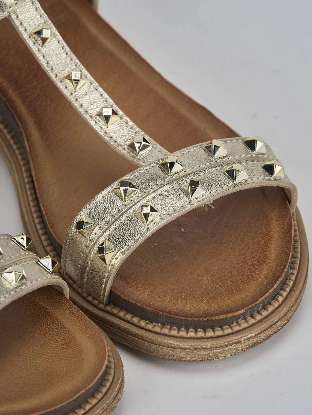 Sandali tacco 1cm pelle oro