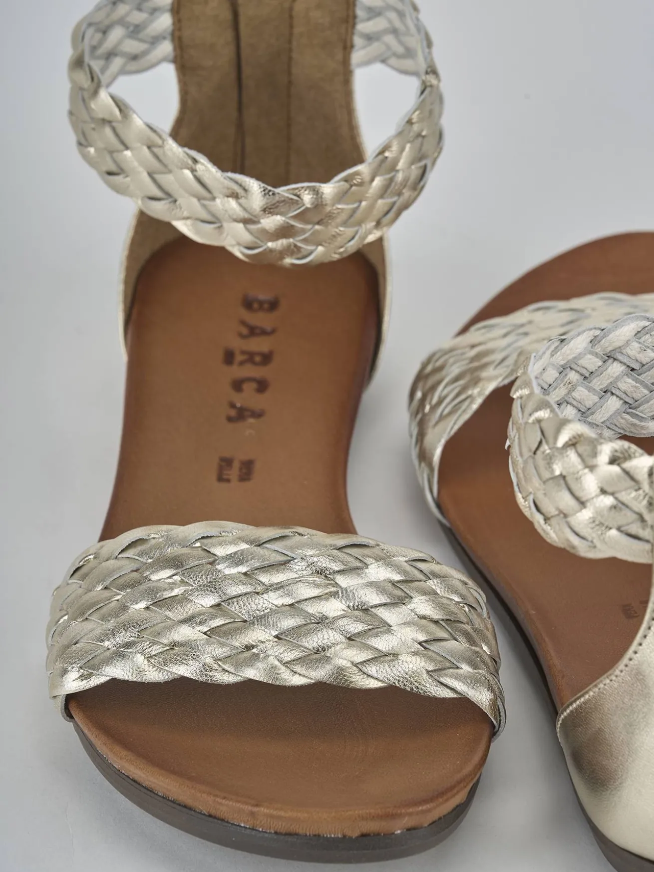 Sandali tacco 2cm pelle oro