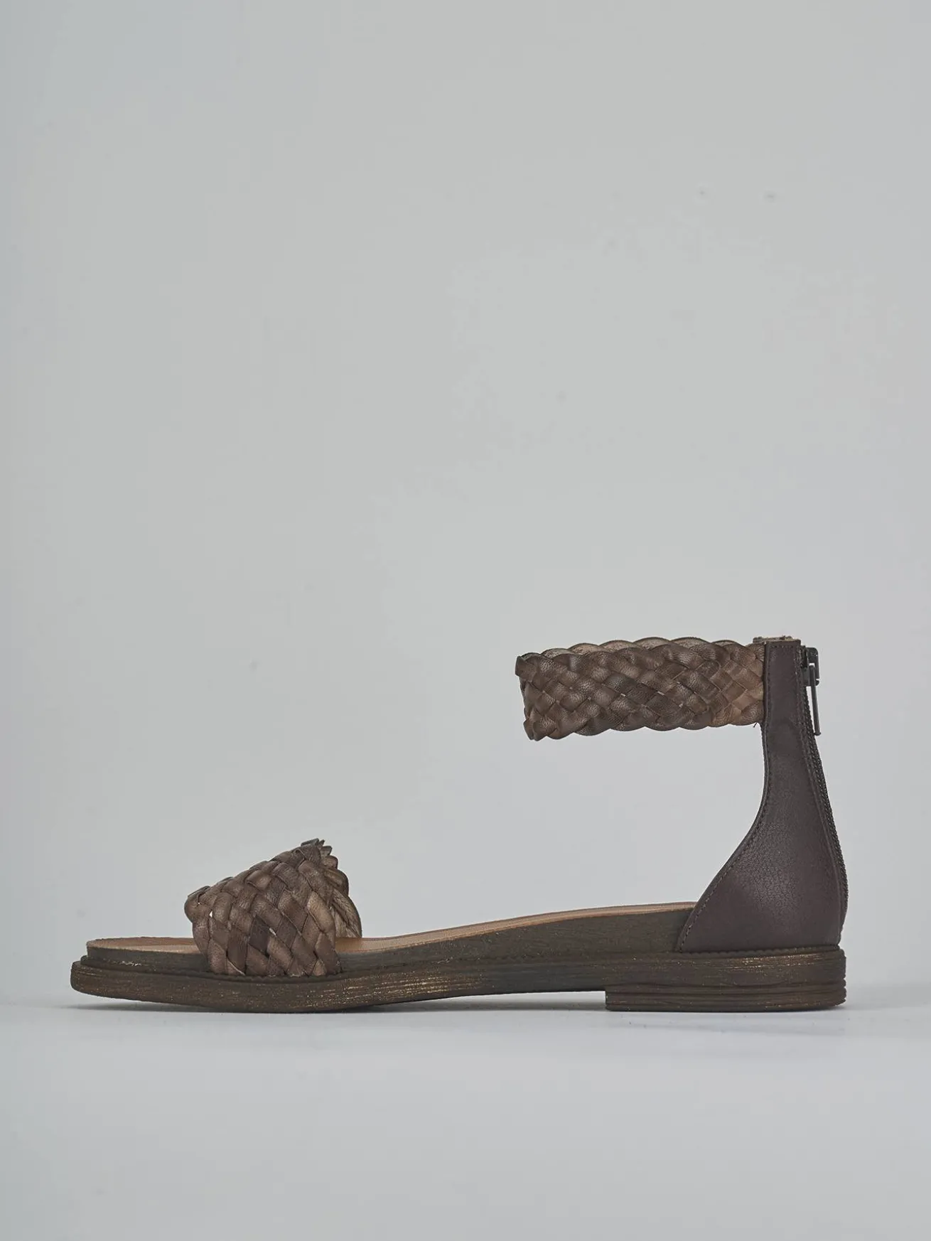 Sandali tacco 2cm pelle testa