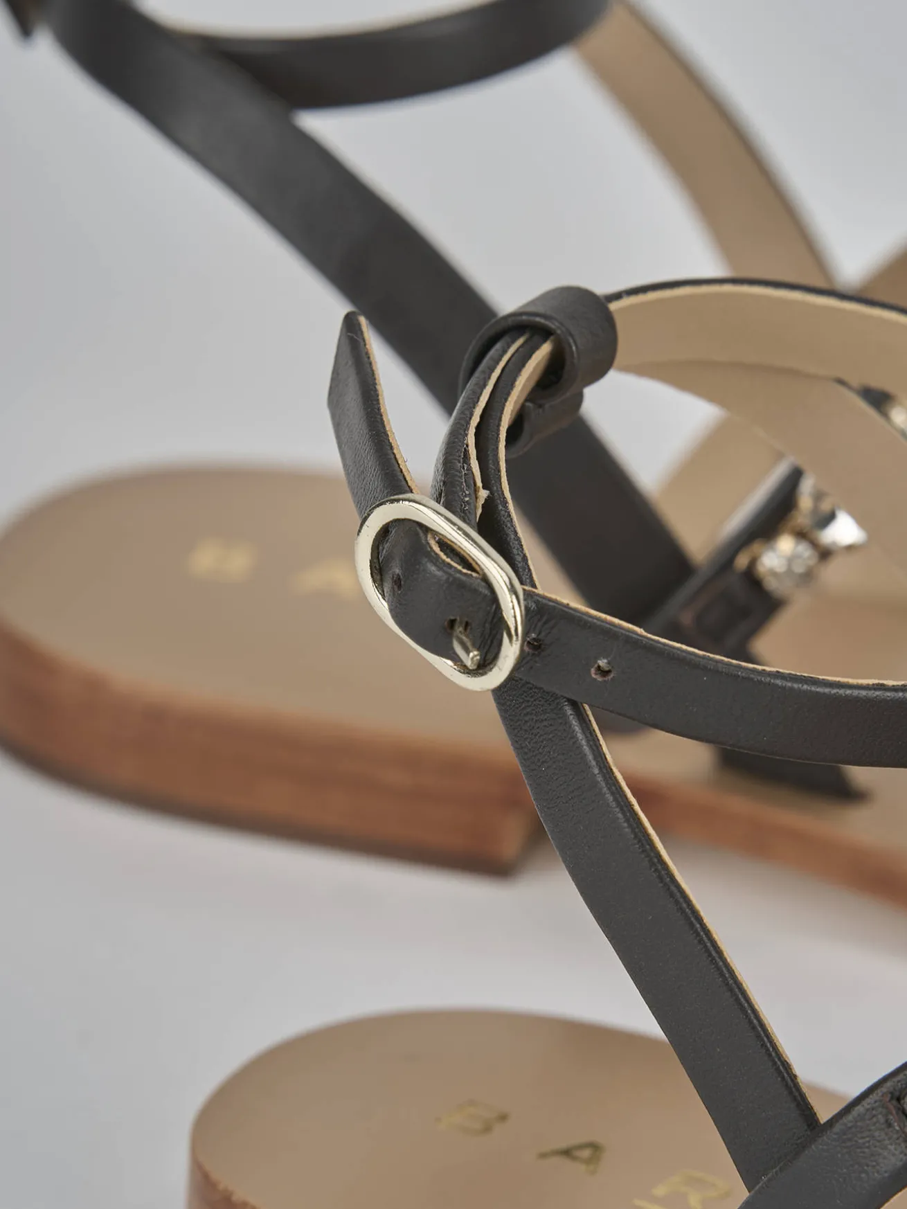 Sandali tacco 1cm pelle testa