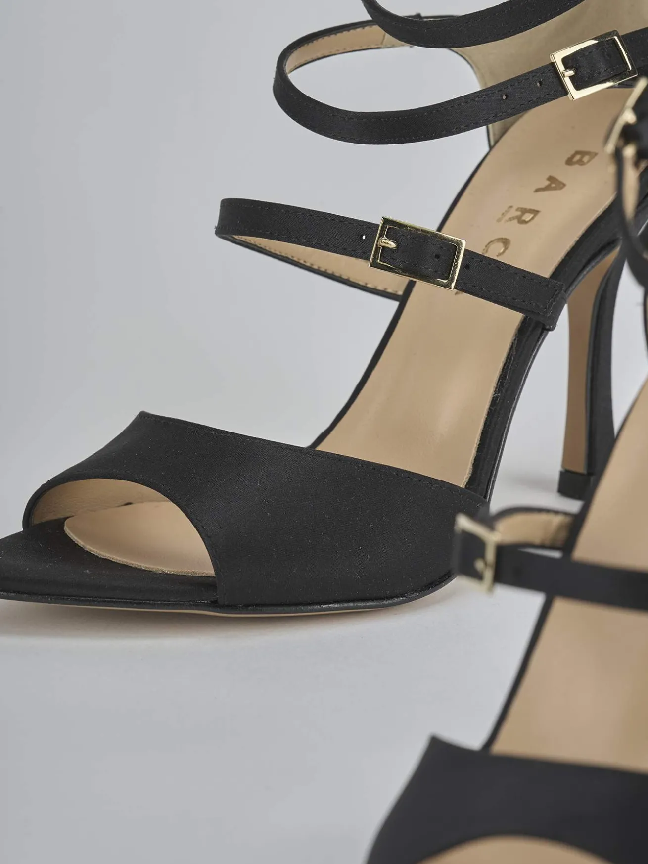 Sandali tacco 9cm raso nero