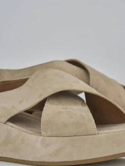 Sandali zeppa tacco 4cm camoscio beige