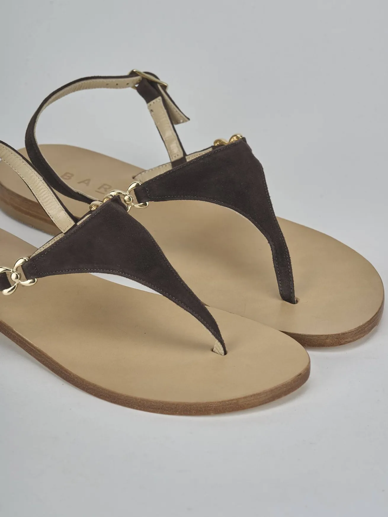 Sandalo infradito tacco 1 cm testa camoscio