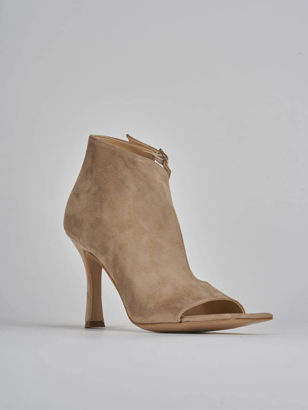 Sandalo tacco 8 cm beige camoscio