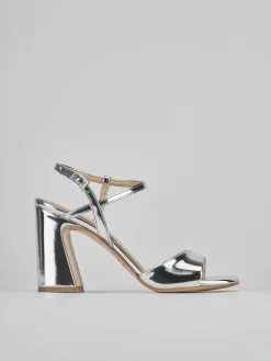 Sandalo tacco 7 cm argento pelle