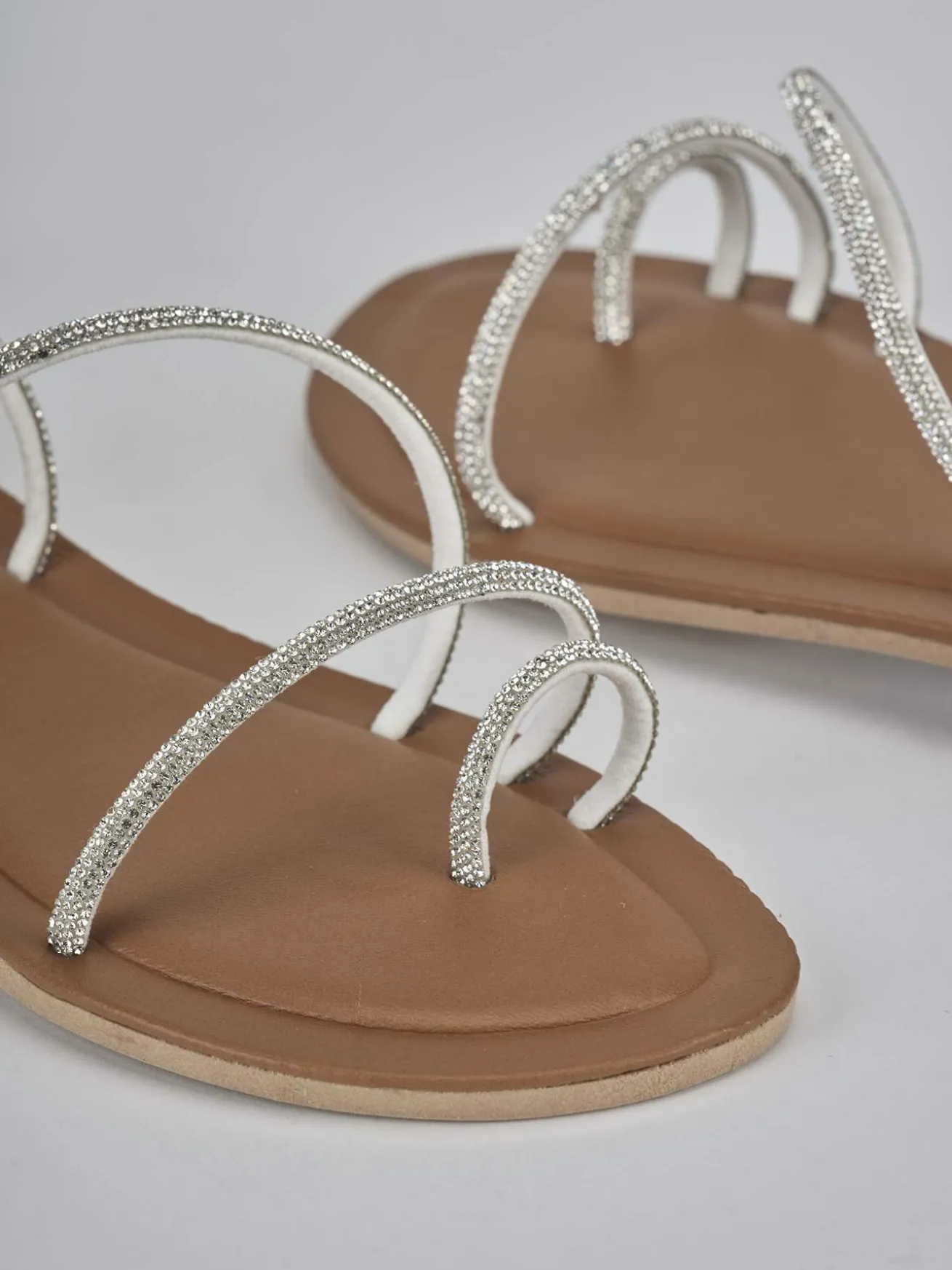 Sandalo tacco 1 cm argento pelle