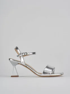 Sandalo tacco 7 cm argento pelle