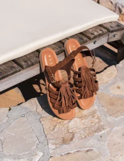 Sandalo tacco 1 cm marrone camoscio