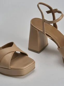 Sandalo tacco 8 cm marrone pelle