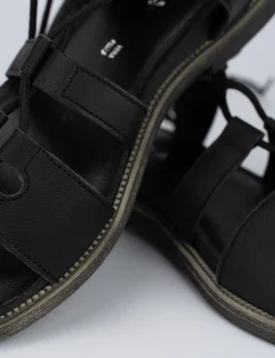 sandalo tacco 1 cm nero