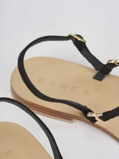 Sandalo tacco 1 cm nero camoscio