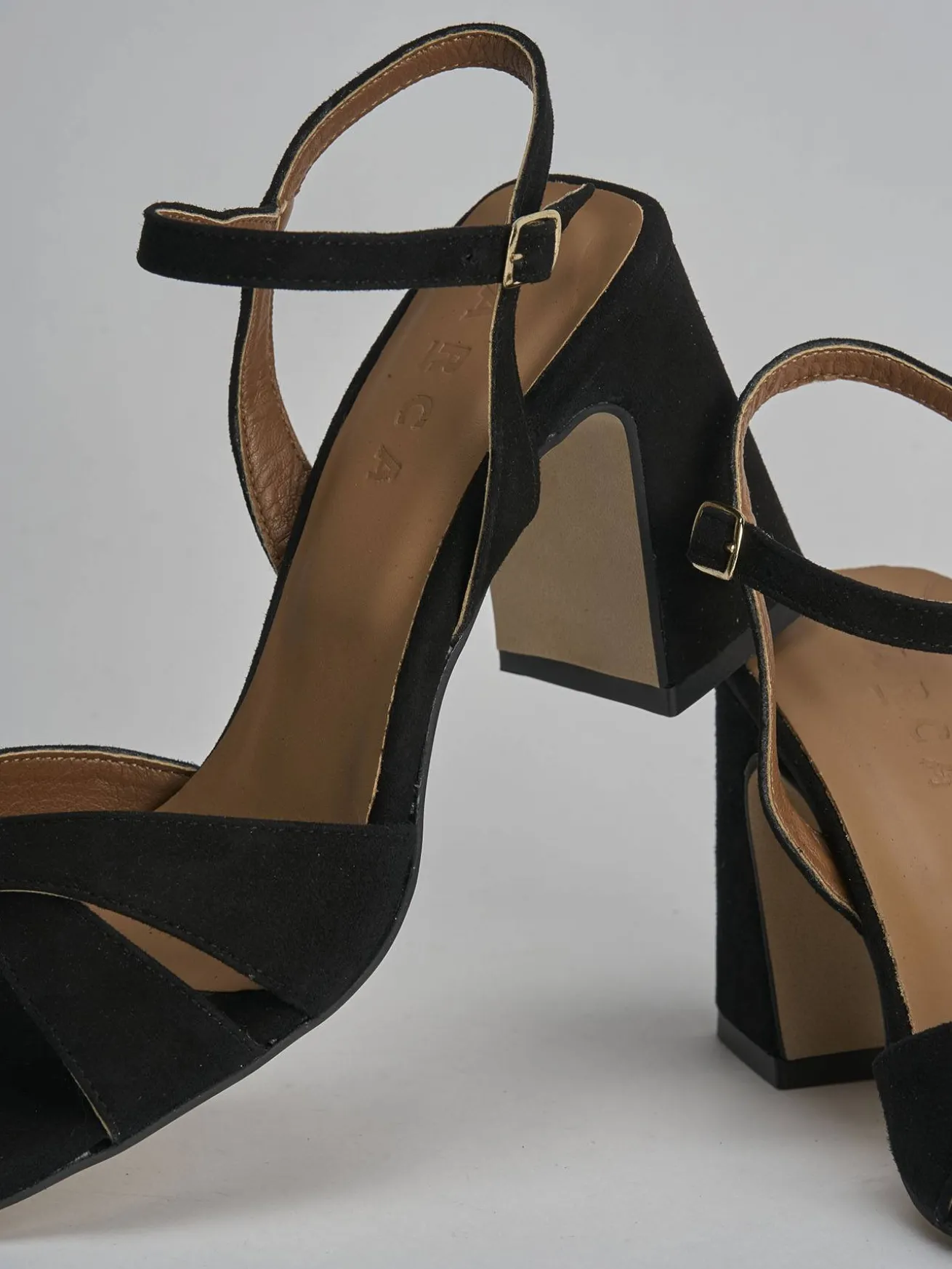 Sandalo tacco 8 cm nero camoscio