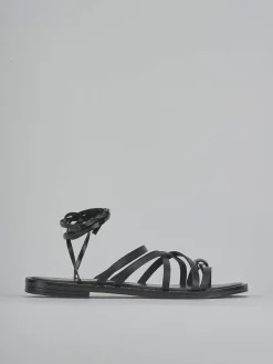 Sandalo tacco 1 cm nero pelle