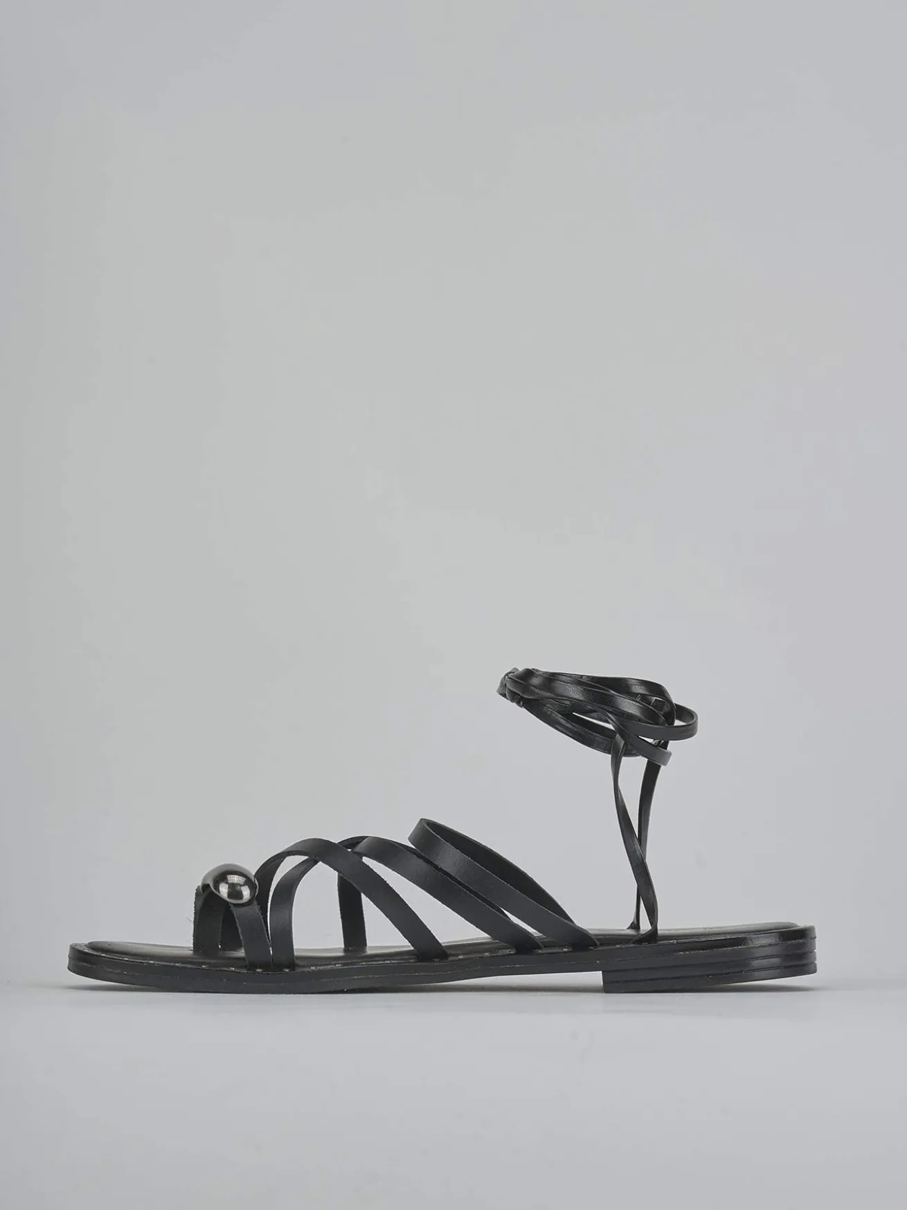 Sandalo tacco 1 cm nero pelle