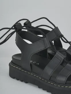 Sandalo tacco 1 cm nero pelle